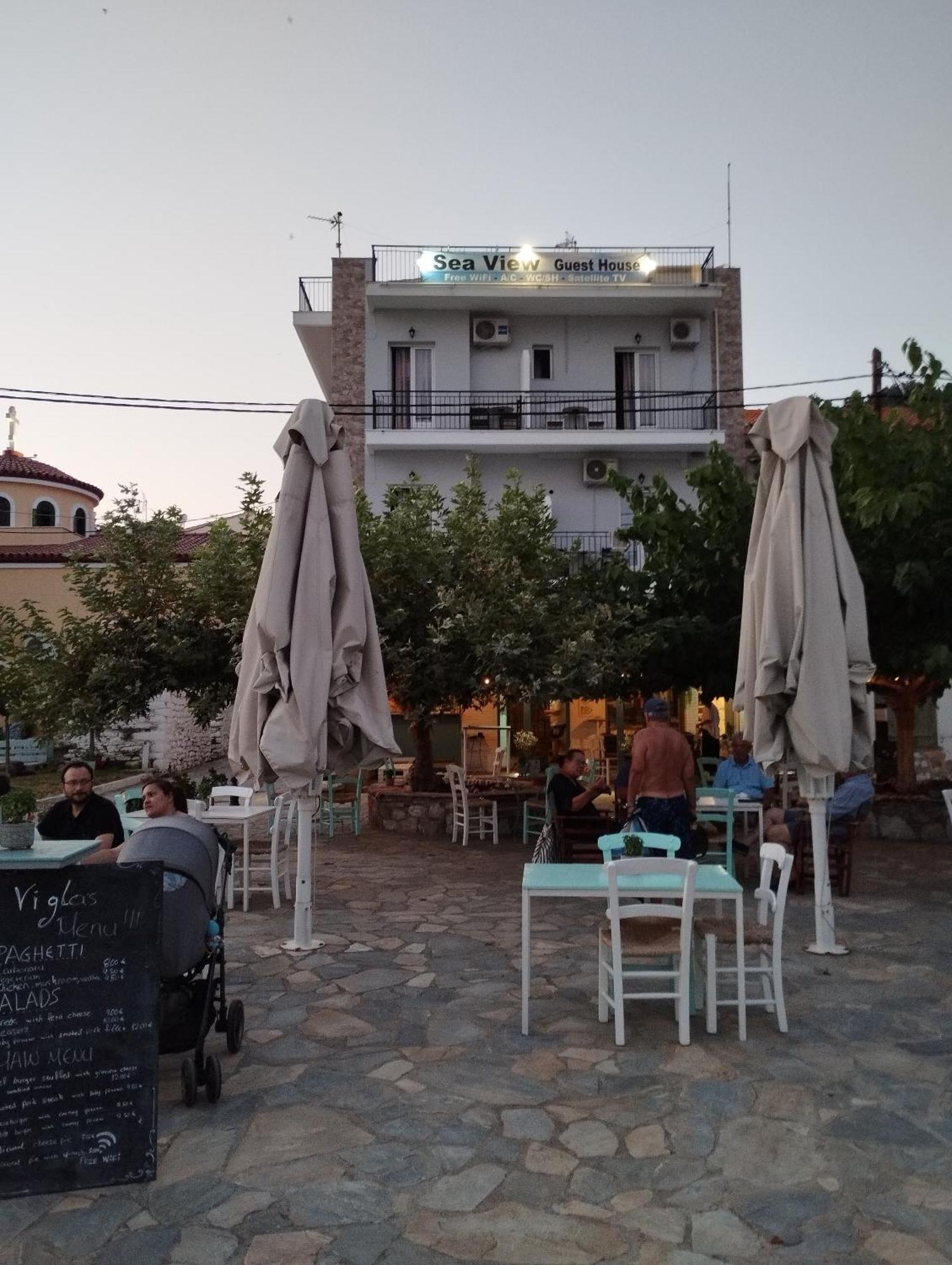 Hotel Sea View à Loutraki  Extérieur photo